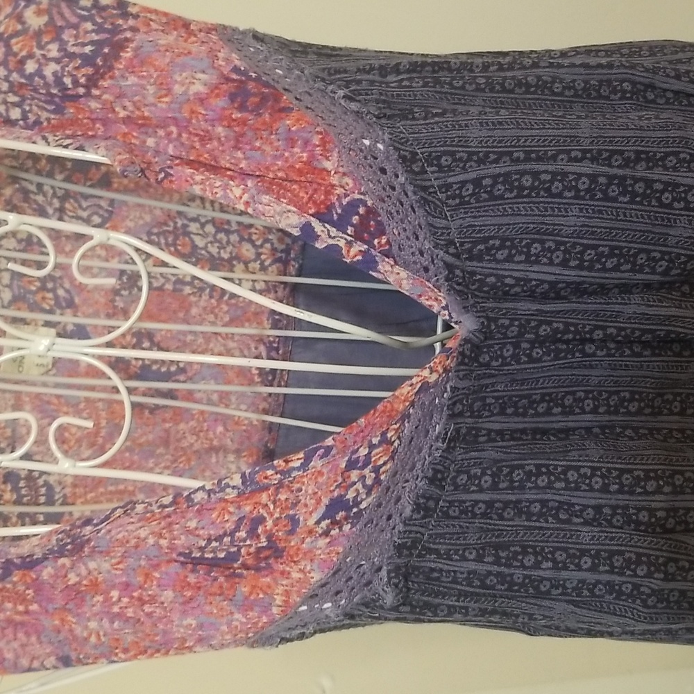 O'NEILL flowy dress. Size small - Picture 4 of 11